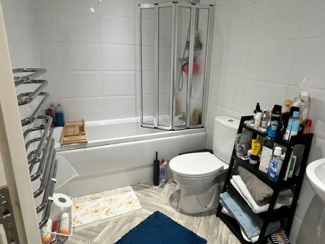 Flat for rent in Ordsall, Salford