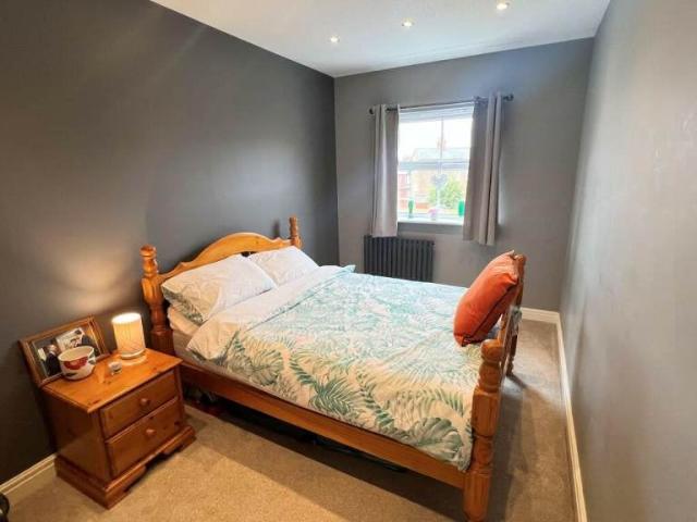 Flat for rent in Mile End, Greater London