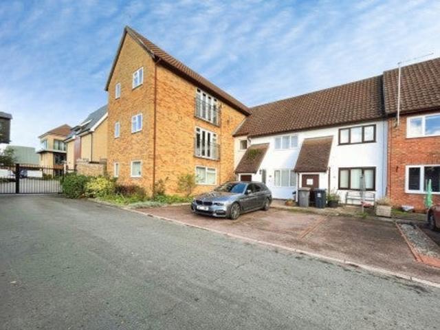 Flat for rent in Kings Hill, East Hertfordshire