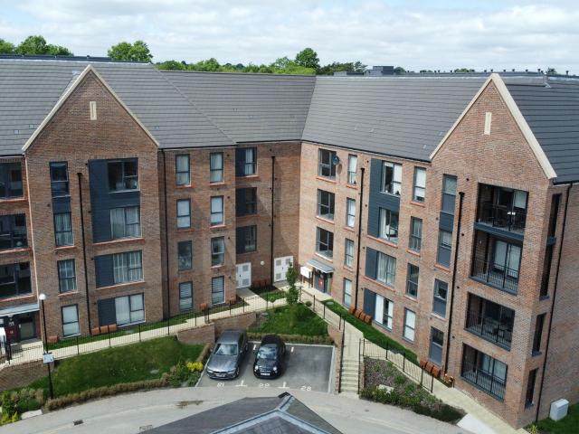 Flat for rent in Allington, Midway