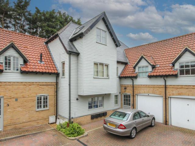 Flat for rent in Chedburgh, Suffolk