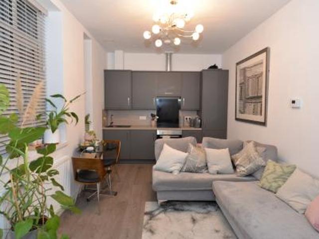 Flat for rent in Hill, City Of Southampton