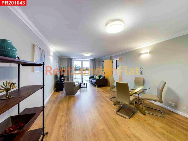 Flat for rent in Isle Of Dogs, Greater London