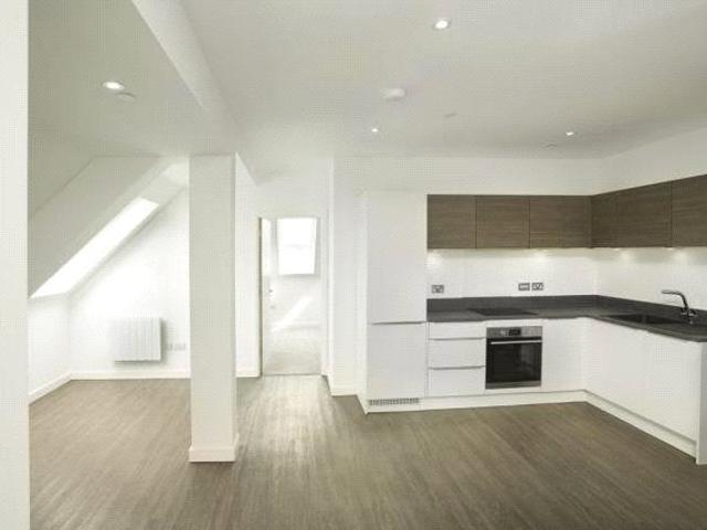 Flat for rent in Bracknell