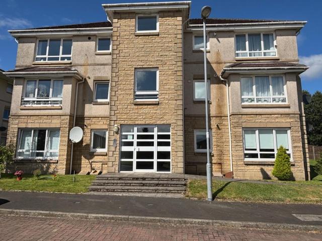 Flat for rent in Plains, Scotland