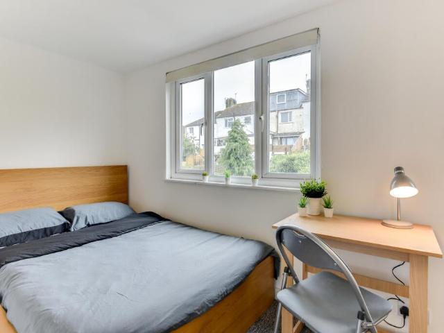 Flat for rent in Hollingdean, Brighton