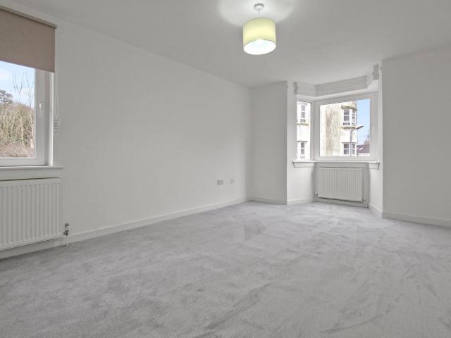 Flat for rent in Bearsden, Scotland
