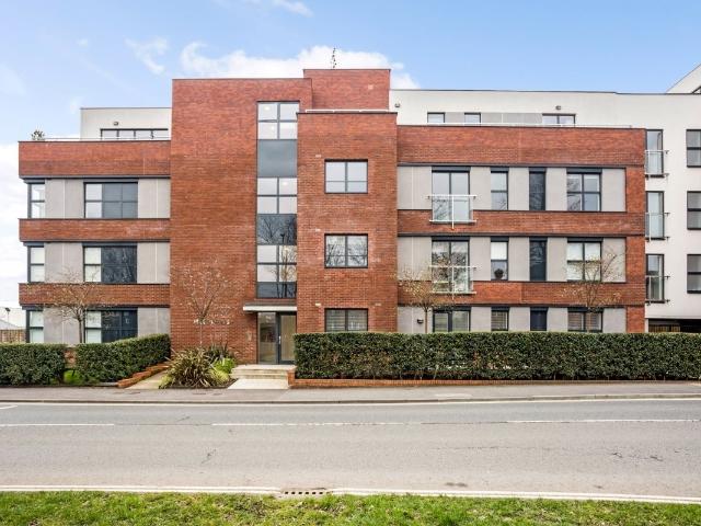 Flat for rent in Perryfields, West Sussex