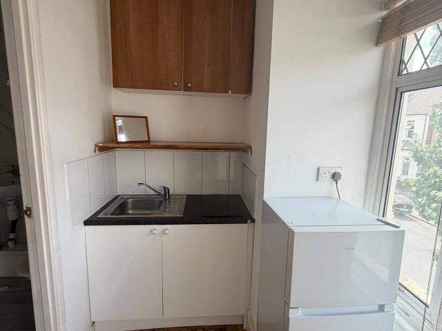 Flat for rent in Glyndon, Plumstead