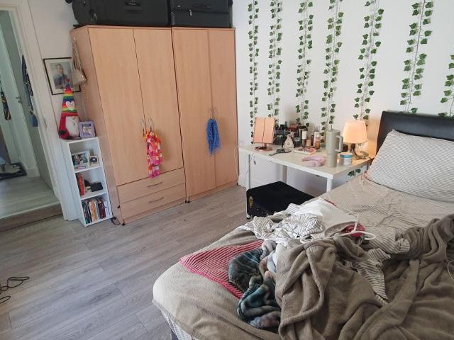 Flat for rent in Falcon Lodge, Wales