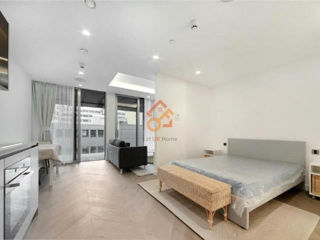 Flat for rent in Aldgate, Lyons