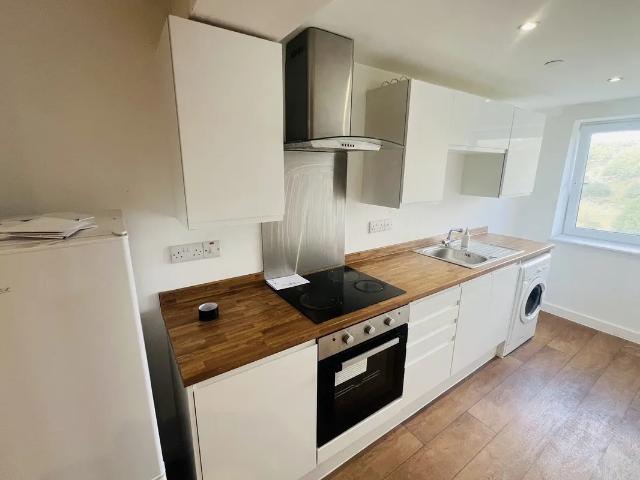 Flat for rent in Fountainhead, West Yorkshire