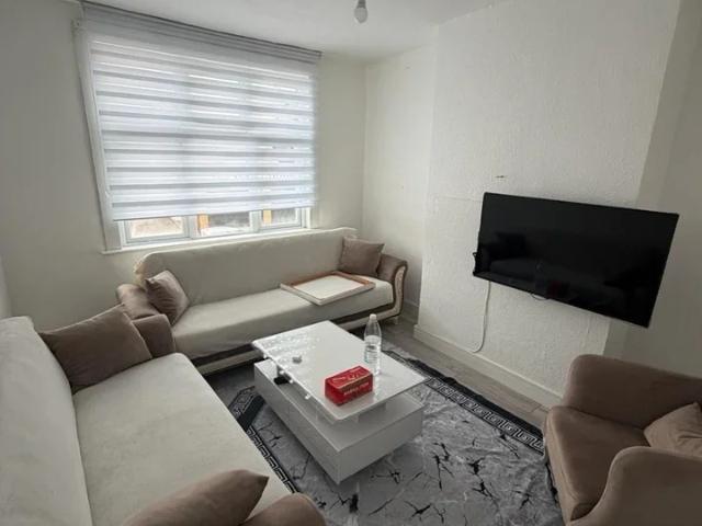 Flat for rent in Broxbourne, Hertfordshire