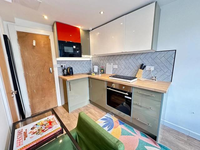 Flat for rent in Meanwood, West Yorkshire