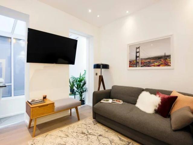 Flat for rent in Seven Dials, Bloomsbury
