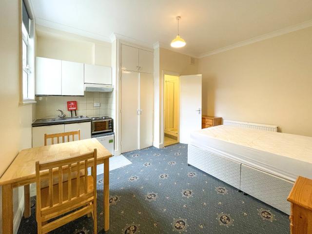Flat for rent in Harlesden, Greater London