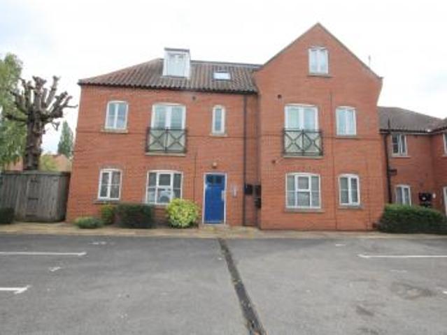 Flat for rent in Bell Farm, High Field