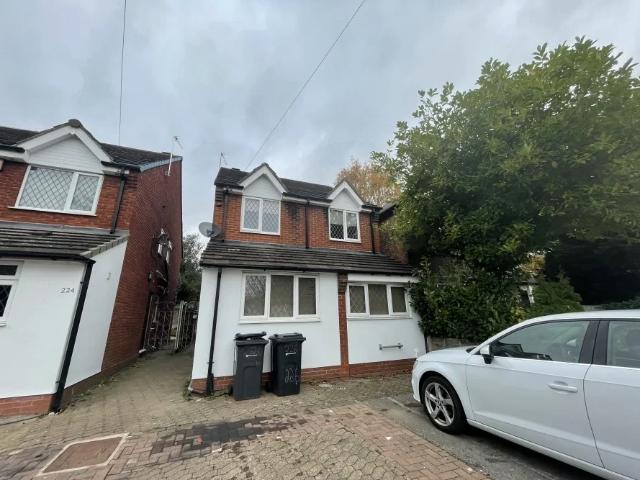 House for rent in Moor End Green, Gravelly Hill