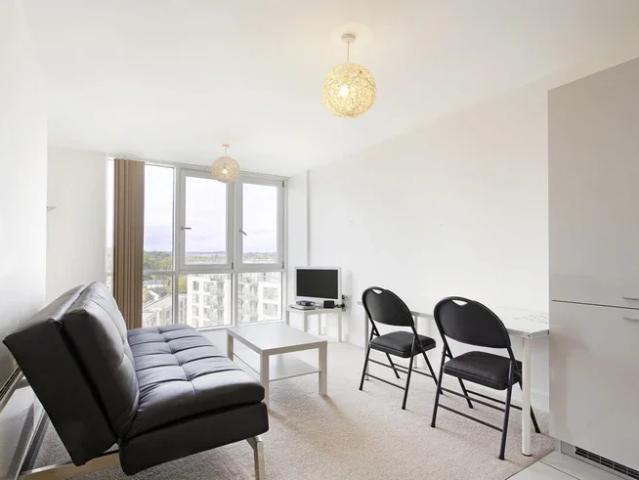 Flat for rent in Corner Hall, Dacorum