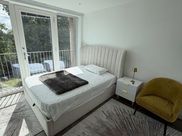 Flat for rent in West Hendon, The Hyde