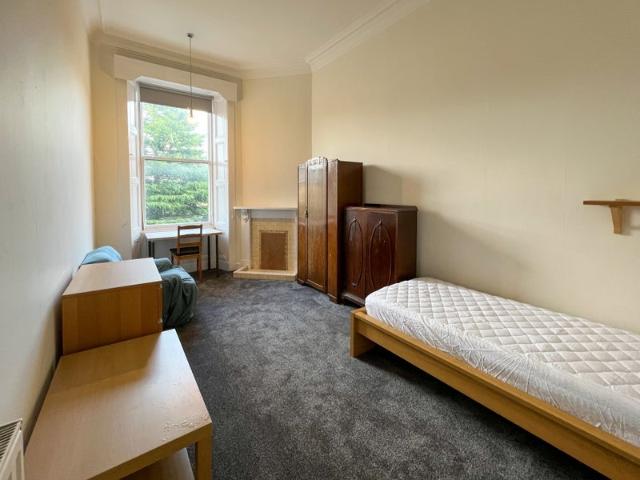 Flat for rent in Morningside, Scotland