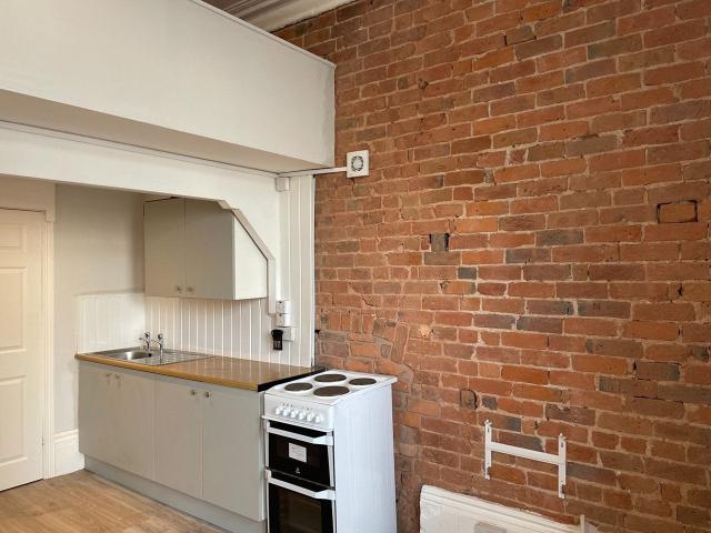 Flat for rent in Southport, Meols Cop
