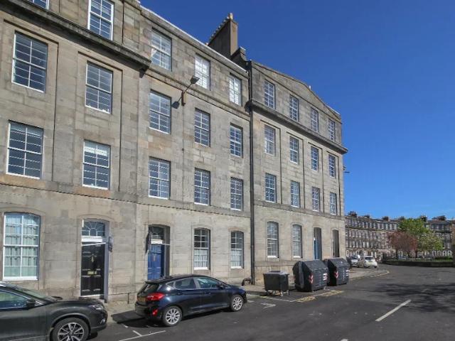 Flat for rent in The Exchange, City of Edinburgh