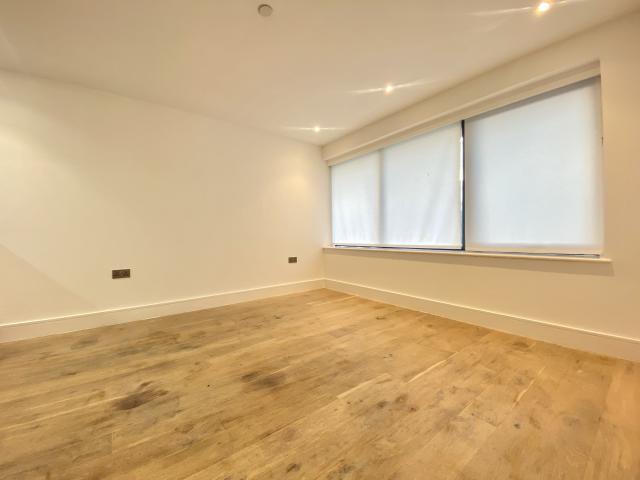 Flat for rent in Midway, Kent