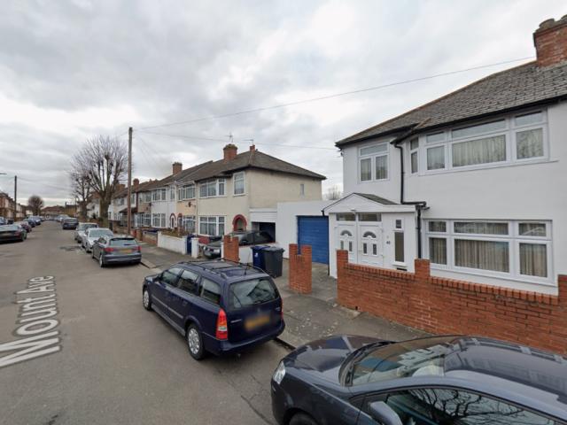 Flat for rent in London Borough of Ealing, Greater London