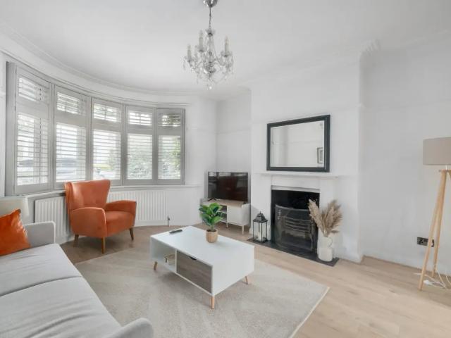 Flat for rent in London Borough of Lambeth, Greater London