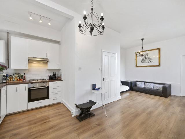 Flat for rent in Streatham, Greater London