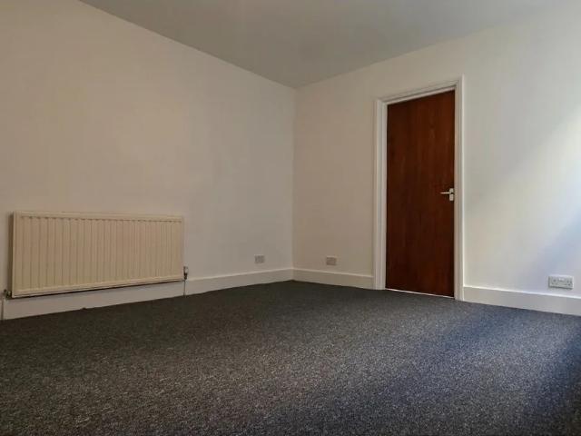 Flat for rent in London Borough of Haringey, Greater London