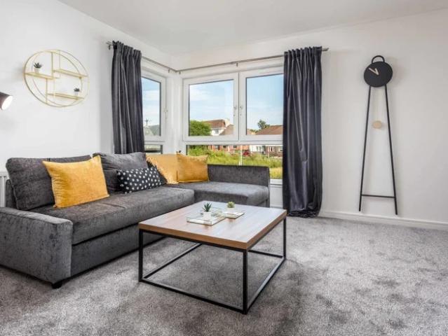 Flat for rent in Altonhill, Crookedholm