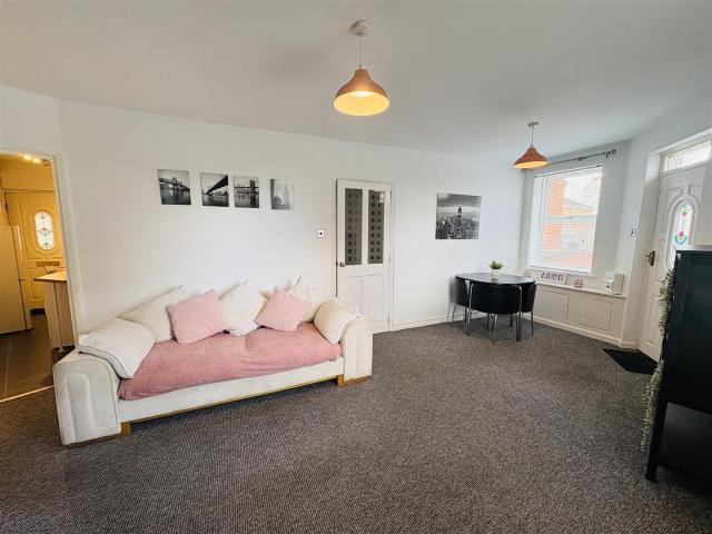 Apartment for rent in Halesowen, West Midlands