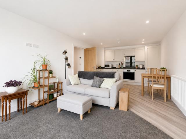 Flat for rent in Priddy's Hard, Middlecroft