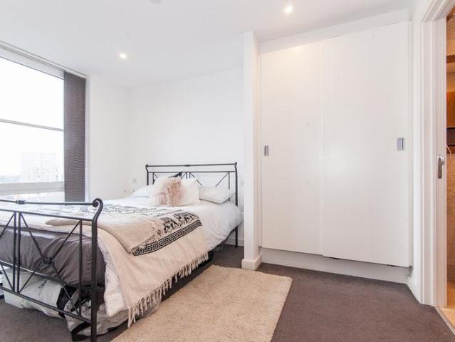 Flat for rent in New Islington, Georgia