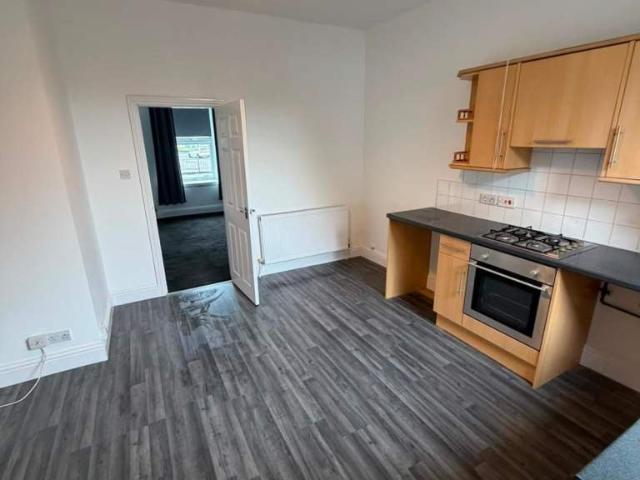 Flat for rent in New Carron Village, Scotland