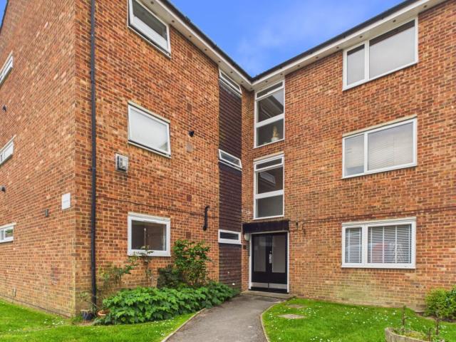Flat for rent in North Horsham, Horsham