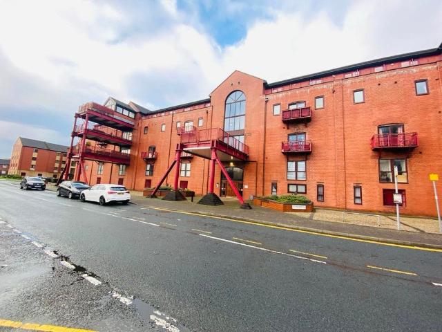 Flat for rent in Ashton-on-Ribble, Higher Bartle