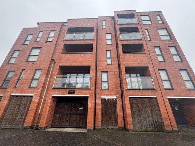 Flat for rent in Highfields, Old Wharf