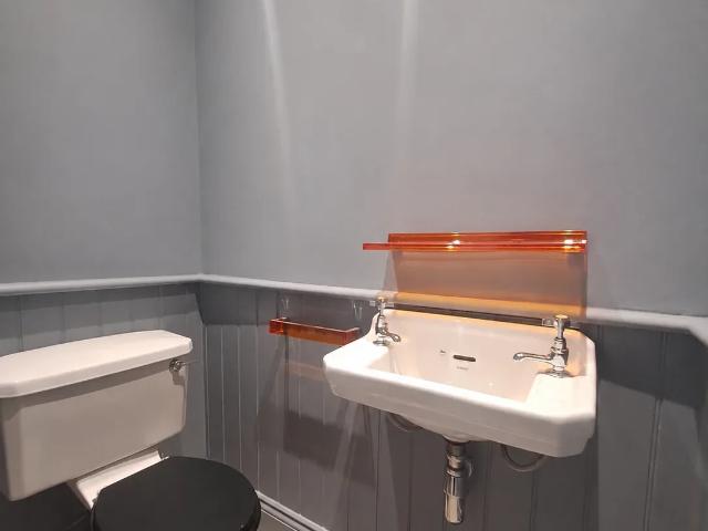Flat for rent in Woodside Park, Greater London