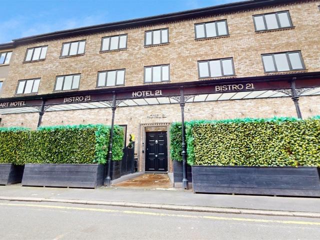Flat for rent in Southport, Sefton