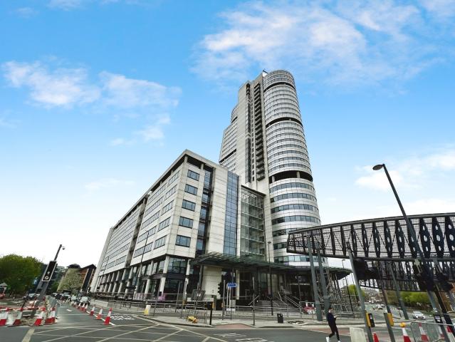 Flat for rent in Camp Field, Leeds