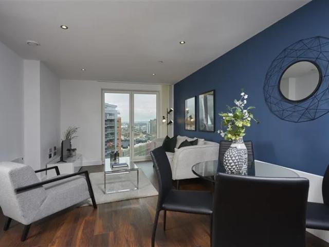 Flat for rent in City Centre, Salford
