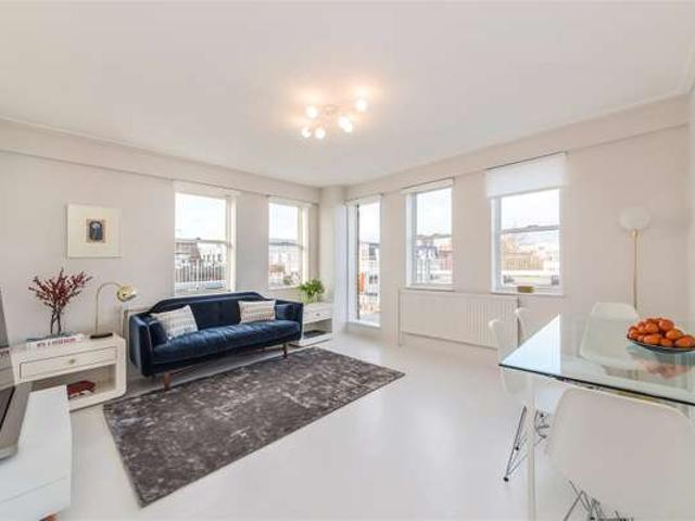 Flat for rent in Camden Town, East Marylebone