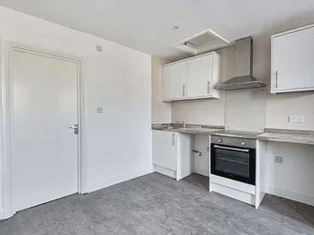 Flat for rent in London Borough of Lewisham, Greater London