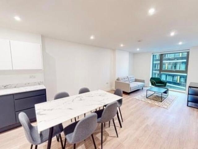 Flat for rent in Trinity, Salford
