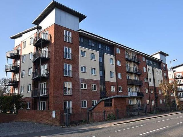 Flat for rent in Watergate, Devon