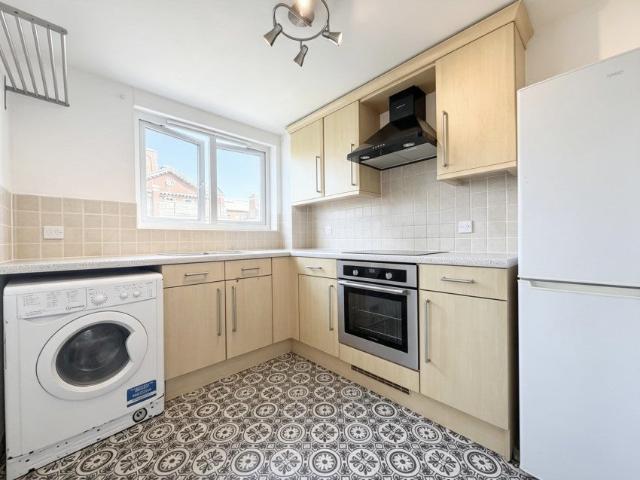Flat for rent in Watergate, Devon