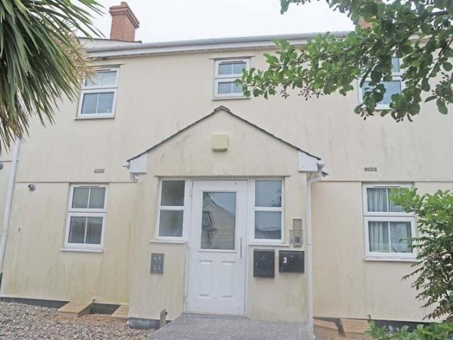 Flat for rent in Penhale, Cornwall